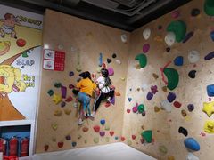 -ROCKPLUS攀岩馆(环宇城店)