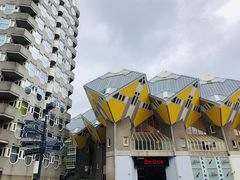 -立体方块屋
