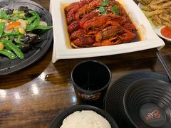 十三香小龙虾-海岛八号龙虾烧烤田鸡(蓝天路总店)
