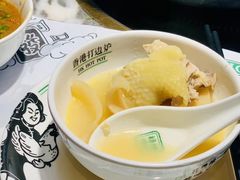 -禄婶鸡煲·打边炉