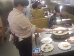 -山焱·炭火自助烤肉(周浦万达店)