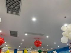 -美吉姆国际儿童发展中心(红谷滩绿地缤纷城中心)