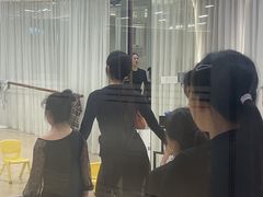 -港龙舞蹈·成人少儿舞蹈培训(深圳湾校区)