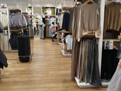 -优衣库(广州恒宝广场店)