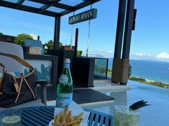 -瑰丽酒店·海吧·天际下午茶·现场DJ·天台酒吧