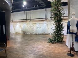 -南京宝娜嫁衣婚纱礼服馆(中央路店)