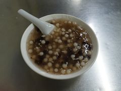 -芳婆糕团店(王府大街店)