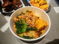 -W COLLECTIVE  DESSERT SHOP