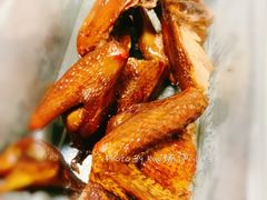 脆皮乳鸽-新大咀港式茶餐厅(宝山万达店)