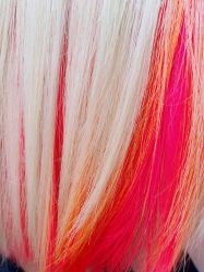 -变画·发型STUDIO