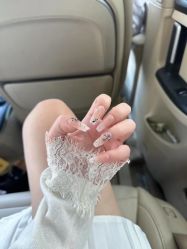 -拾光美甲美睫半永久