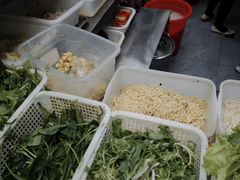 -曹宝林砂锅麻辣烫(星光路店)