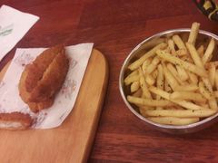 -玛格萝妮比萨屋(四平店)