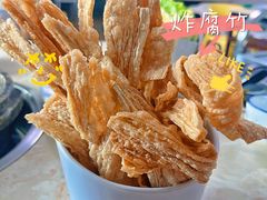 -墨脱石锅椰子鸡•香草鸭•东山羊(大东海店)