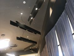 靠窗位-鼎鼎西餐厅
