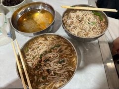 小碗肥瘦-正宗杨记普洱酸醋米线(总店)