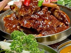 -草家酱蟹炭火烤肉店(珲春南路一店)