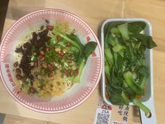 遇见小面（豌豆杂酱面）-遇见小面(白云机场T2安检外店)