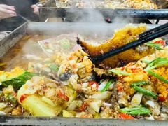 -宏兴烤鱼山庄(宣恩总店)
