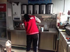 -沪上阿姨·精选茶饮(华强广场店)