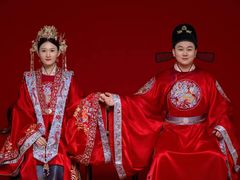 -爱我旅拍婚纱摄影(大理店)