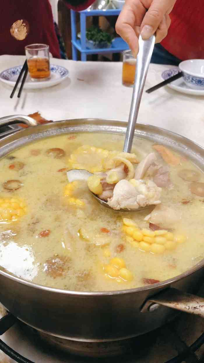 正宗阳山农家鸡煲-"朋友强烈推荐!朋友是老顾客,说老板本来是.