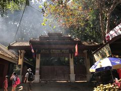 门面-关西瀑布