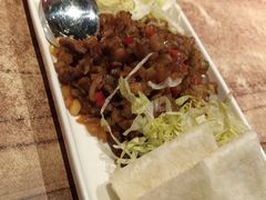 薄饼羊肉卷-耶里夏丽·丝路新疆菜·清真食品(徐汇南丹东路臻选店)