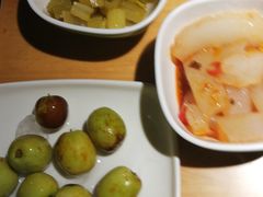 -洪氏嗨捞·广东猪肚鸡·椰子鸡火锅(西咸万象城店)