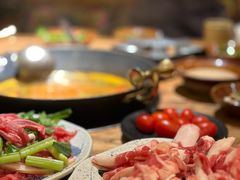 -贵厨酸汤牛肉(花果园国际中心店)