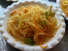-金杨拉面王小吃面馆·牛三宝面·红烧牛肉粉