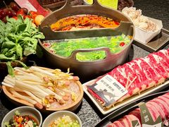 -三出山火锅(万象天地店)