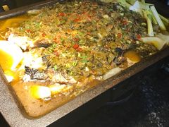 老坛酸菜味烤鱼-吞鱼兽麻辣烤鱼(万达店)