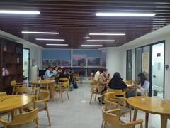 -新航道雅思托福·留学·考研培训(人民广场校区)