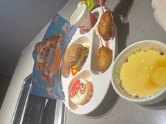 -海底捞火锅(公益西桥店)