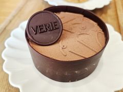 -VERIE BAKEHOUSE