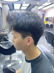 -米可造型烫发染发