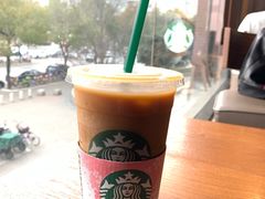 -星巴克臻选(莘庄仲盛店)