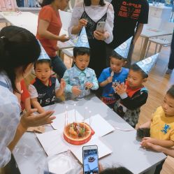 -丽婴房(七莘路店)