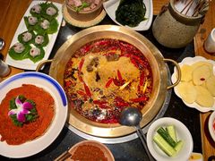 特色小郡肝-潮火锅·麻辣牛肉火锅(观音桥方圆·LIVE店)