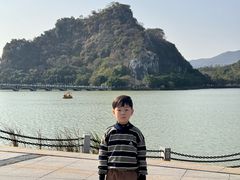 -星湖旅游景区七星岩