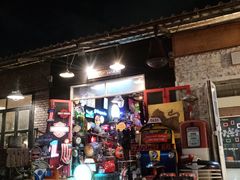 -席娜卡琳火车铁道夜市