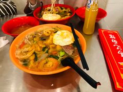 -易记皮肚面(明瓦廊店)