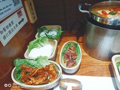 -独食火锅·半米屋台(直营总店)