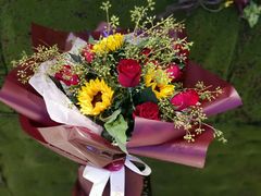 -谷莠子花艺·气球派对·绿植造景·花艺沙龙(金光华广场店)