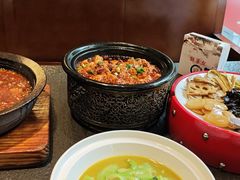 -万重锦·人文川菜馆(骡马市店)