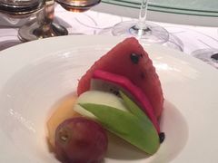 -南苑环球酒店云顶高级中餐厅(鄞县大道店)