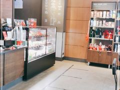 -星巴克(杭州西湖银泰1F店)
