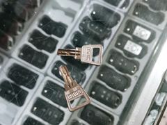 -平安开锁换锁配汽车钥匙