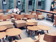 用餐区-星巴克(苏州建屋店)